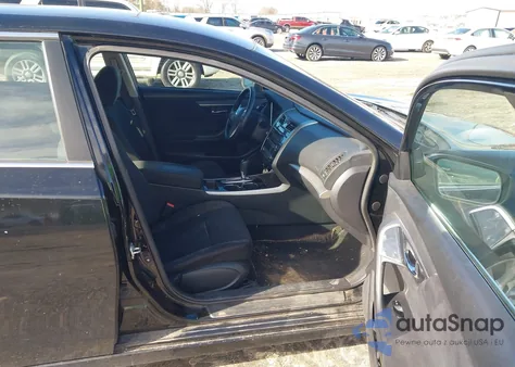 2014 Nissan Altima 2.5 S from USA, damaged, VIN 1N4AL3APXEN242979